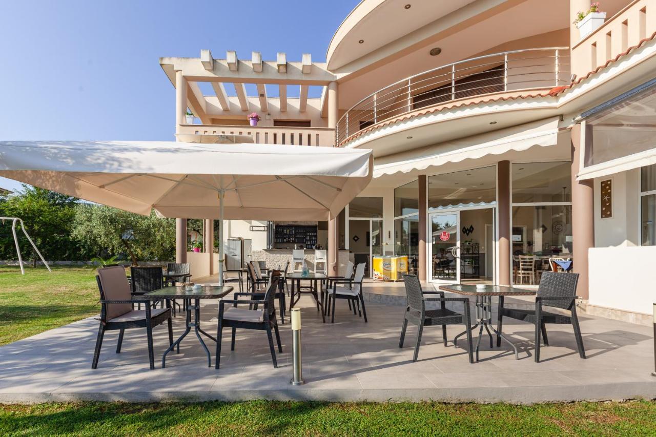 Chrisa Hotel Liménasz Kültér fotó