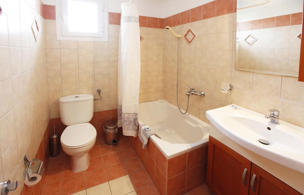 Chrisa Hotel Liménasz Szoba fotó